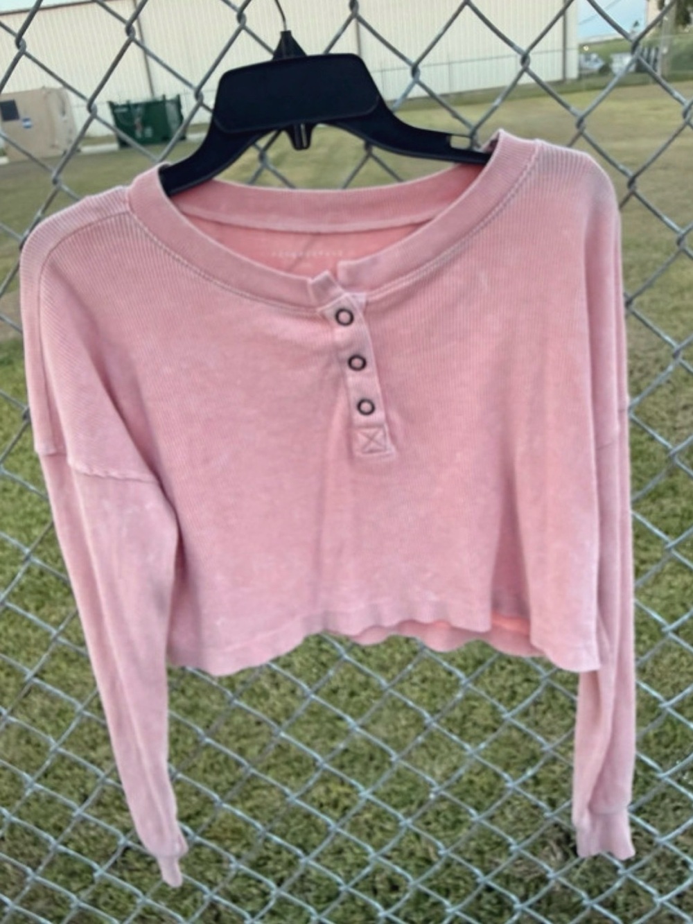 Aeropostale Pink Ribbed Long-Sleeve Henley Crop Top